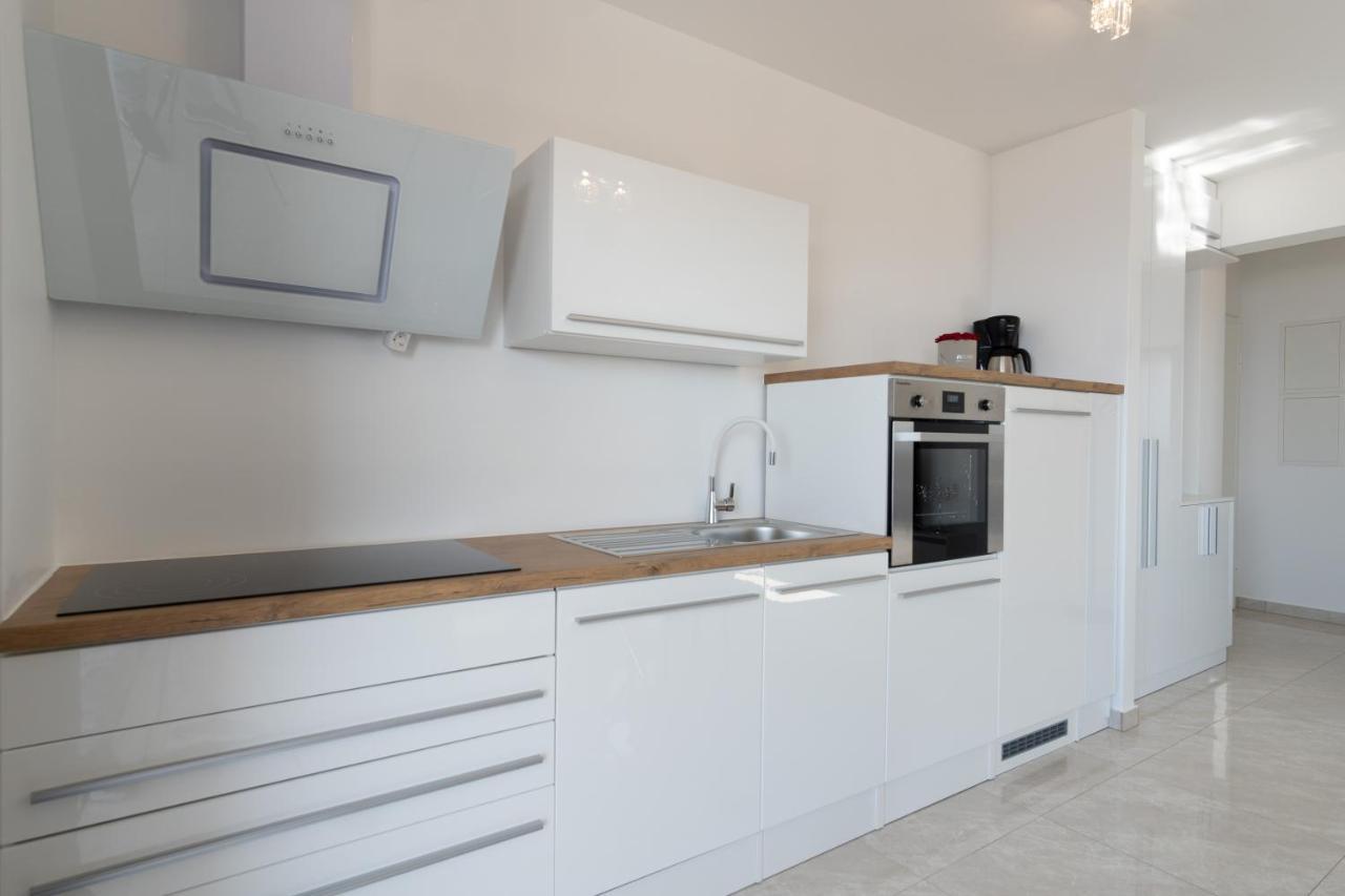 Sea View Apartment With Parking - Dina Makarska Exterior foto